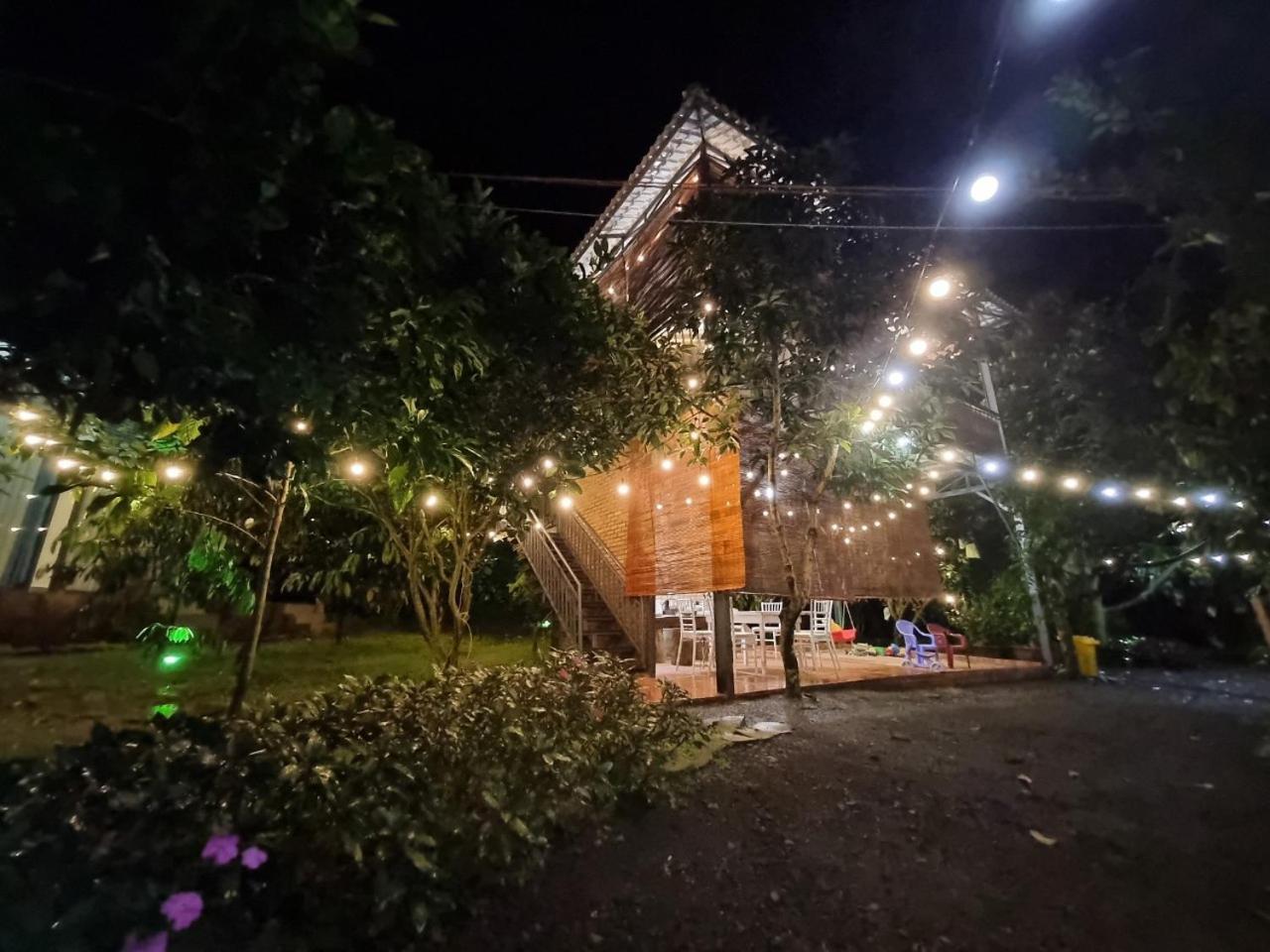 Homestay Vuon Trai Cay Nhiet Doi Vo Uu Garden Бао Лок Екстериор снимка